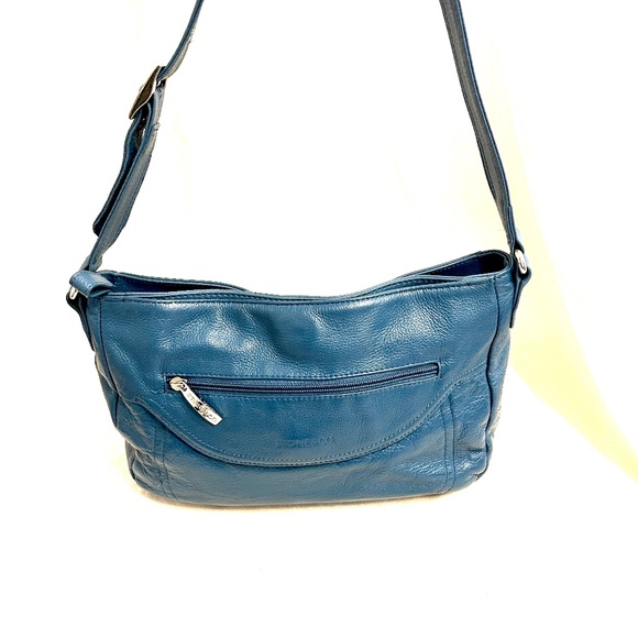 Stone Mountain Teal/ Blue Pebbled Leather Shoulder Purse/Handbag Pre-Owned - Picture 1 of 9